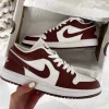 ⁦JORDAN 1 Low Mocha⁩ – תמונה ⁦2⁩
