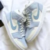 ⁦Jordan 1 Mid Mixed Textures Blue⁩ – תמונה ⁦3⁩