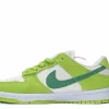 ⁦Dunk Kids Low Green Apple⁩ – תמונה ⁦2⁩